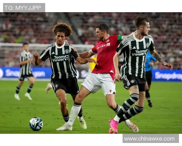 曼联对雷丁精彩360直播全程回顾与赛后分析