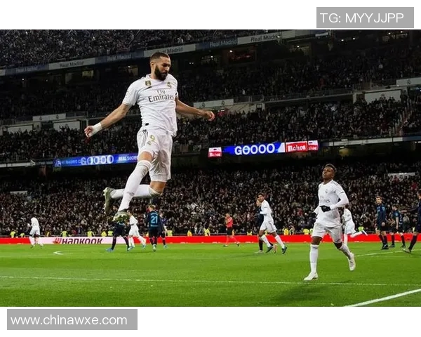 皇马逆转拜仁精彩绝杀本泽马加时赛力挽狂澜再创辉煌