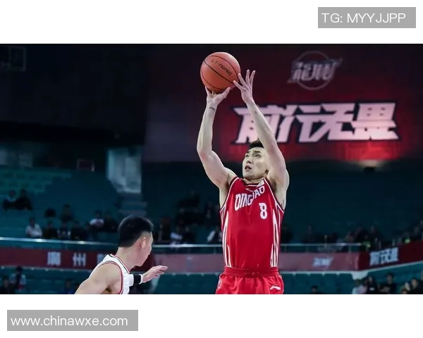 赵泰隆：从篮球新星到职业生涯转折的传奇之路探秘